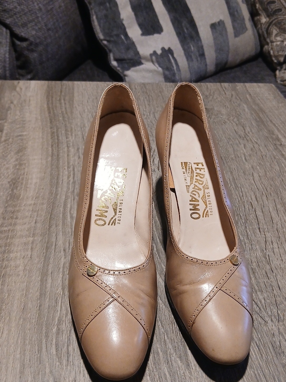 Salvatore Ferragamo Beige Leather Pumps